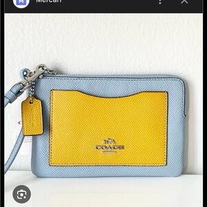 Rare Coach Light Blue Leather Wristlet with Yellow pocket, fits iphone16